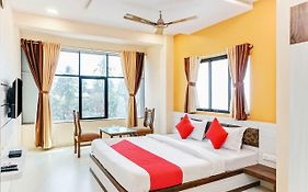 Oyo 29634 Hotel Navalai Pride Ratnagiri India